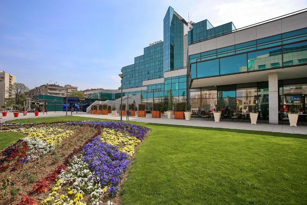 НОВА ГОДИНА 2027 В ШАБАЦ - HOTEL SLOBODA 4* / ПАКЕТ 3 НОЩУВКИ В ПЕРИОД: 30.12.2026 - 02.01.2027