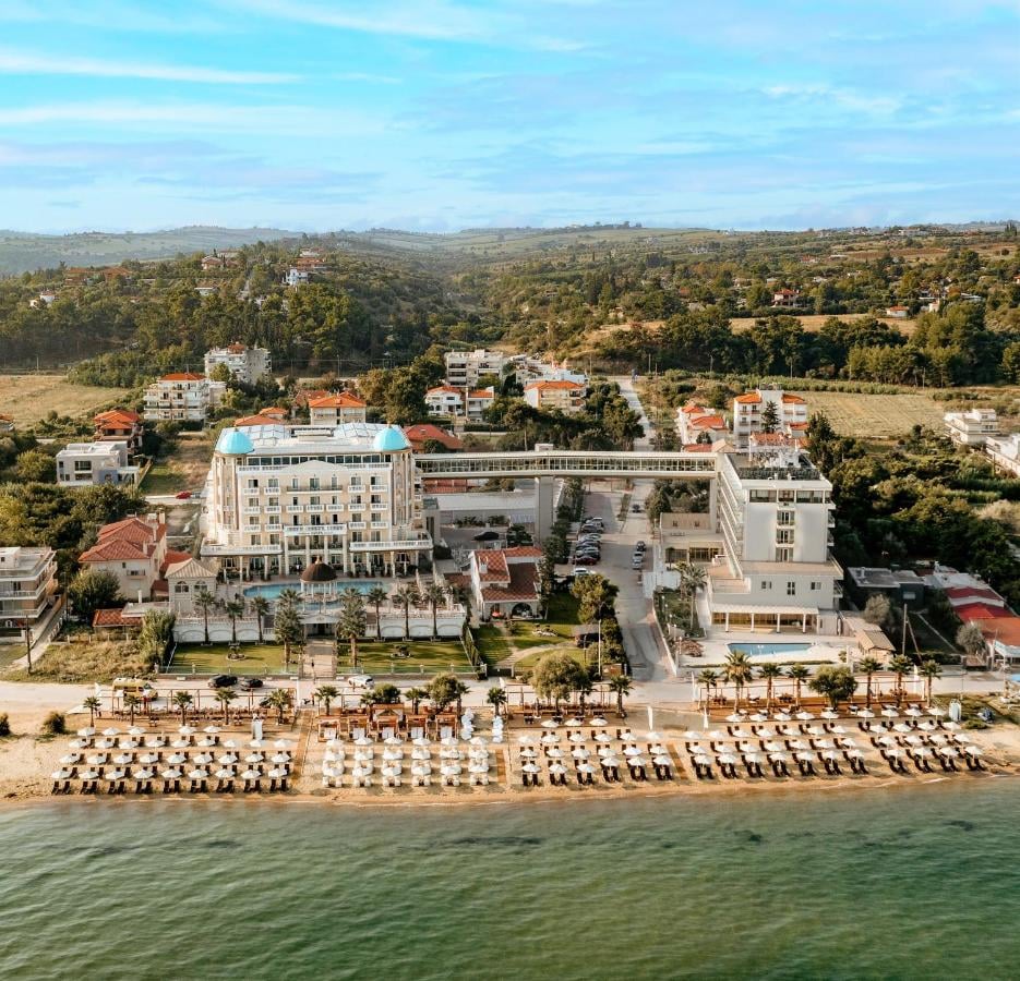 НОВА ГОДИНА 2026 В СОЛУН - EONA BEACH RESORT 5* (EX. SANTA WELLNESS), AGIA TRIADA / ПАКЕТ 2 НОЩУВКИ В ПЕРИОД: 30.12.2025 - 02.01.2026