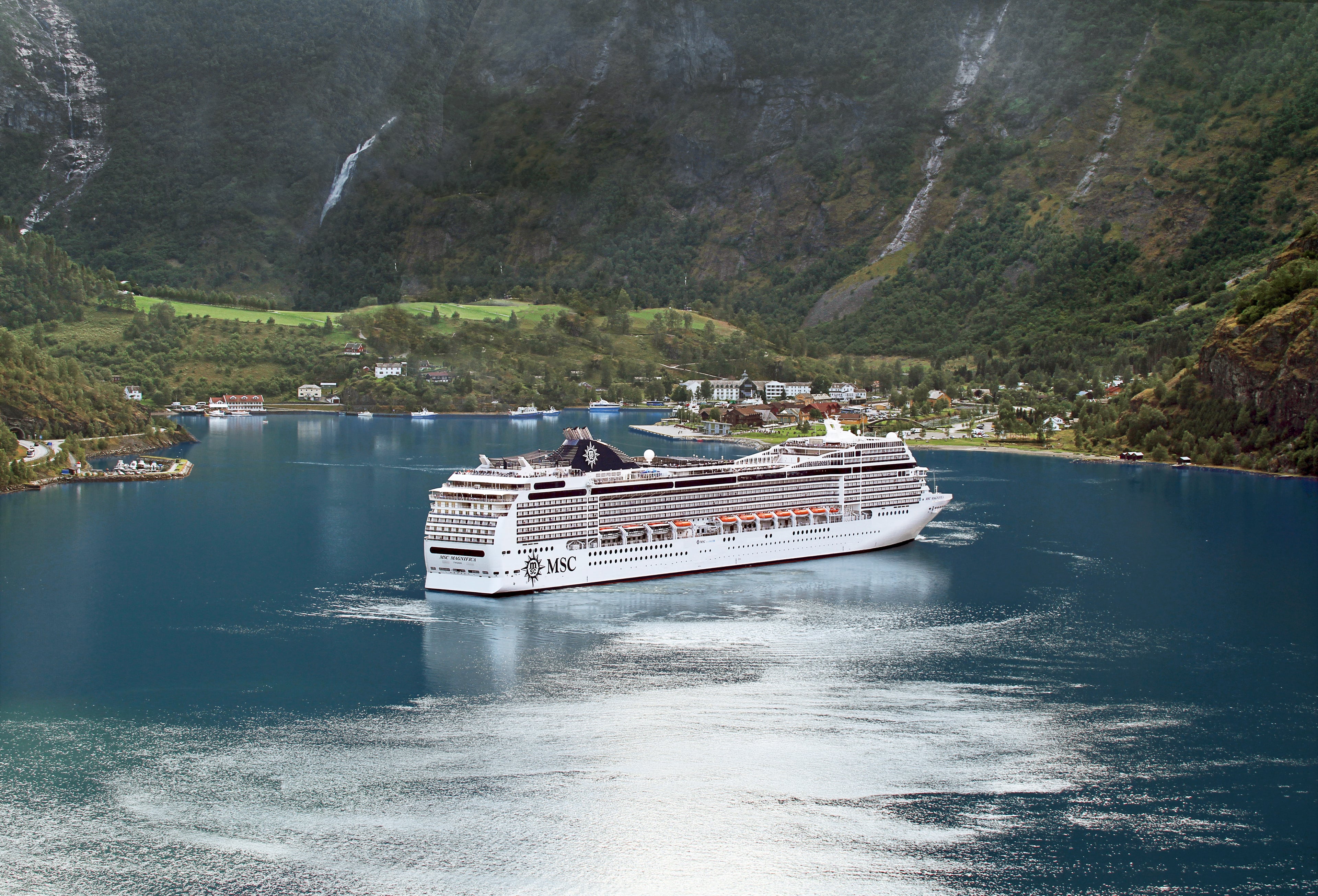 КРУИЗ ВЕЛИЧИЕТО НА ФИОРДИТЕ С MSC MAGNIFICA 11-18 ЮЛИ 2026