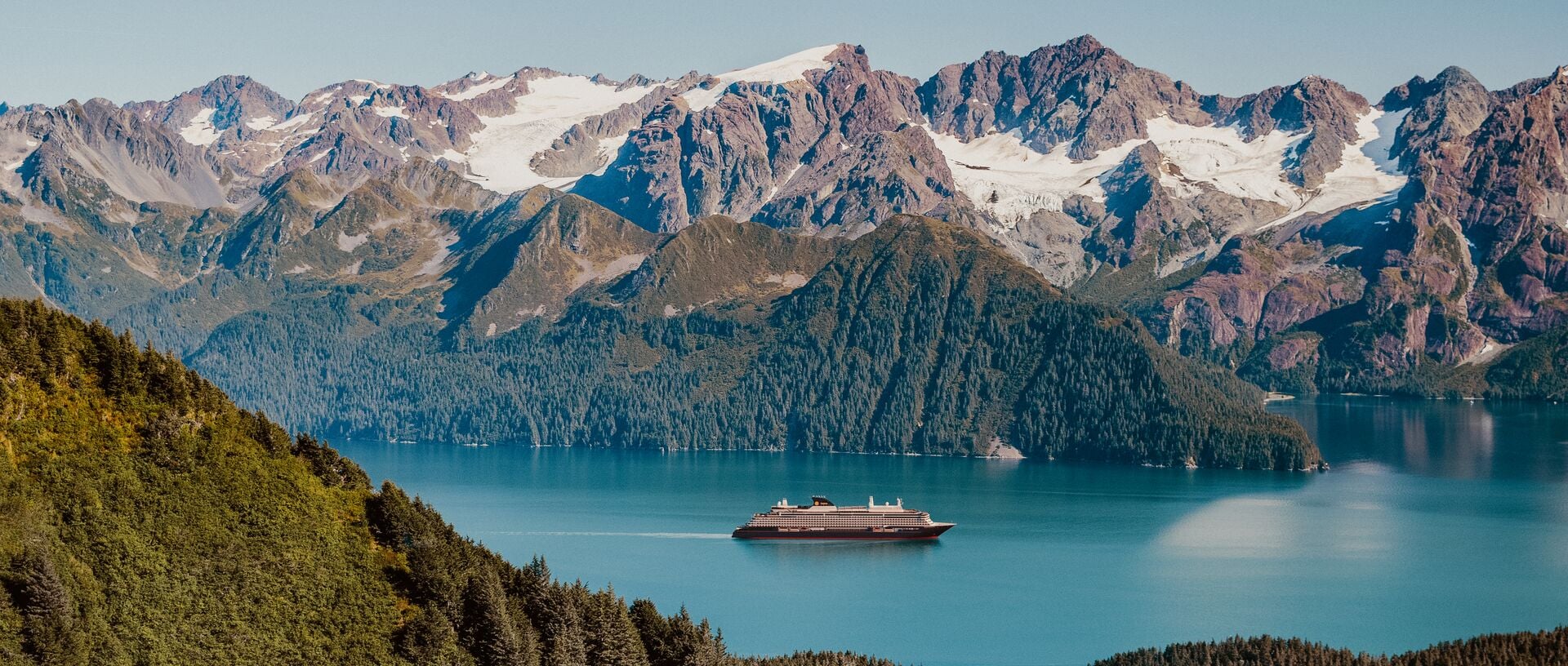 АЛЯСКА - ПЪТЕШЕСТВИЕ СРЕД КРАСИВА ПРИРОДА И ДИВО ПРИКЛЮЧЕНИЕ -  ЛУКСОЗЕН КРУИЗ С EXPLORA JOURNEYS.  Организиран круиз с представител на български език.